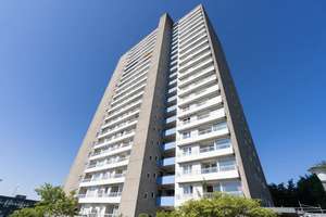 Einmalige Aussicht über Hamburg – 1,5-Zimmer-Wohnung mit Blick auf Elbphilharmonie und Hafen – Breite Straße 159, 22767 Altona-Altstadt, Hamburg – Vorschaubild 14
