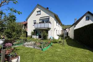 Moderne 1-Zimmer-Wohnung - Blick auf die Y-Burg - vielseitig nutzbar!