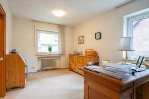 Freistehendes Raumwunder in Krefeld mit viel Platz und Sonnengarten in ruhiger Lage! – Die vollständige Adresse der Immobilie erhältst du vom Anbieter., 47803 Kempener Feld/Baackeshof, Krefeld – Vorschaubild 16