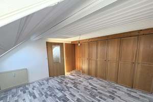 Geräumige und helle Altbauwohnung mit Dachterrasse in bester Karlsfelder Lage – Blumenstraße 34, 85757 Karlsfeld – Vorschaubild 24