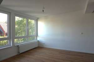 Neu ausgebautes Dachgeschoss!
2-Zi-Wohnung mit Einbauküche in Bramfeld! – Olewischtwiet 41 a, 22177 Bramfeld, Hamburg – Vorschaubild 6