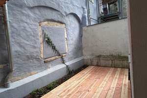Charmante Souterrainwohnung mit Terrasse in der Regensburger Innenstadt