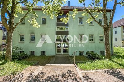 Gemütliche Dachgeschosswohnung mit Balkon in ruhiger Lage