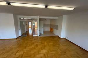 Freundliche 3-Zimmer-Wohnung mit 102 qm in Krefeld – Ostwall 53, 47798 Cracau, Krefeld – Vorschaubild 6