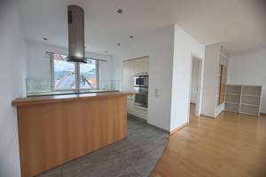 seniorengerecht: Exklusives Penthouse in Reutlingen Ringelbach – Die vollständige Adresse der Immobilie erhältst du vom Anbieter., 72762 Reutlingen-Mitte, Reutlingen – Vorschaubild 3