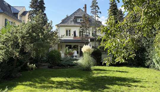 Bild von Seltenes Juwel im Bereich Rosengarten mit drei Wohneinheiten