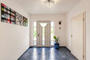 Unternehmervilla in traumhafter Randlage mit Pool, Panoramasauna und vielem mehr – Die vollständige Adresse der Immobilie erhältst du vom Anbieter., 74676 Niedernhall – Vorschaubild 11