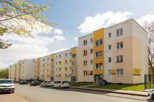 Gemütliche 2 Zimmer-Wohnung mit Balkon in Baumheide zu vermieten – Donauschwabenstr. 19, 33609 Bielefeld – Vorschaubild 1