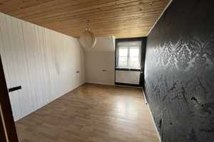 Großes Zweifamilienhaus mit sehr großem Grundstück in Röhlingen-Erpfental ! – Ostalbkreis – Vorschaubild 13