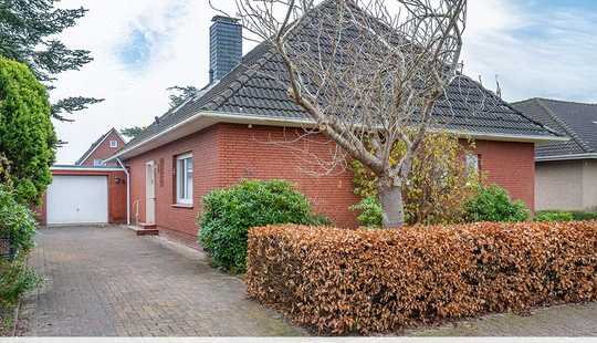 Bild von Einfamilienhaus mit Stauraum und praktischer Kfz-Arbeitsgrube