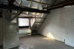 Gepflegtes Mehrgenerationenhaus, 6 WE, als Kapitalanlage oder Eigennutzung, Citynah, Ausbaureserve – Oberhausen – Vorschaubild 9