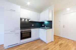 2 Zimmer Wohnung in Düsseldorf Altstadt, 50 m² – Die vollständige Adresse der Immobilie erhältst du vom Anbieter., 40213 Altstadt, Düsseldorf – Vorschaubild 2