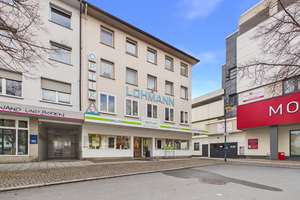 SCHADE IMMOBILIEN - Renommiertes Wohn- und Geschäftshaus in bester Lage am Maiplatz! – Die vollständige Adresse der Immobilie erhältst du vom Anbieter., 58840 Plettenberg – Vorschaubild 2