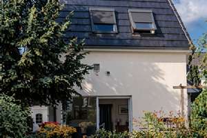 Versteigerungstermin am 29.05.2026: Traumvilla mit Pool in Rahlstedt! – Die vollständige Adresse der Immobilie erhältst du vom Anbieter., 22145 Rahlstedt, Hamburg – Vorschaubild 3