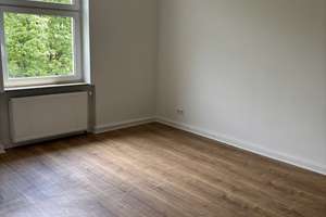 3Zi.-Wohnung NEU renoviert, exponierte Wohnlage/Hardt/Stadtmitte – Gartenstr. 121, 42107 Elberfeld, Wuppertal – Vorschaubild 5