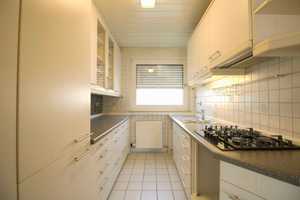 Charmantes Reihenmittelhaus mit Garten in ruhiger Lage von Heilbronn – Heilbronn – Vorschaubild 9