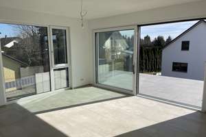Wohntraum auf höchstem Niveau in Aalen-Fachsenfeld: Neubau moderne Doppelhaushälfte mit Garten – Richthofenstrasse 10/2, 73434 Fachsenfeld, Aalen – Vorschaubild 11