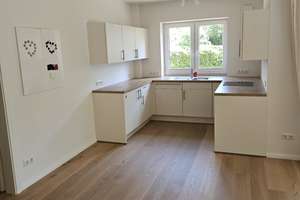 Moderne, exklusive 3 - Zimmerwohnung mit Gartenanteil und Tiefgarage Bordesholm Zentrum – Die vollständige Adresse der Immobilie erhältst du vom Anbieter., 24582 Bordesholm – Vorschaubild 9