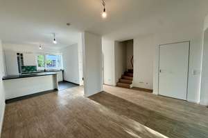 Erstbezug nach Sanierung: Modernes 5-Zimmer-Reihenhaus mit Garten in HH-Rahlstedt – Oldenfelder Straße 12d, 22143 Rahlstedt, Hamburg – Vorschaubild 7