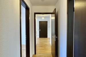 Lichtdurchflutete  Dachgeschoss-Maisonette-Galerie-Wohnung mit 5 Zimmer, Loggia, 3 Bäder und Kamin – Robert-Stolz-Str. 15, 40470 Mörsenbroich, Düsseldorf – Vorschaubild 22