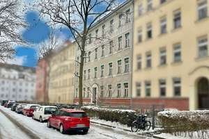 Denkmalschutz: Hochwertig sanierte 2-Zimmer-Wohnung als Kapitalanlage im Leipziger Osten – Die vollständige Adresse der Immobilie erhältst du vom Anbieter., 4318 Anger-Crottendorf, Leipzig – Vorschaubild 2