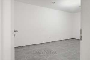 Familienfreundliche Doppelhaushälfte mit großzügigem Garten, Aufzug und Glasdach-Terrasse – 68305 Käfertal, Mannheim – Vorschaubild 12
