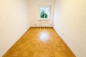 ** Ausbaupotenzial auf 3 Einheiten - ZFH mit Pool ** – Die vollständige Adresse der Immobilie erhältst du vom Anbieter., 61138 Niederdorfelden – Vorschaubild 4