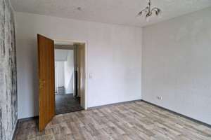 Zweifamilienhaus mit freier großer Wohnung, kleinem Garten + Garagengrundstück in Düren, Tivolistr. – Die vollständige Adresse der Immobilie erhältst du vom Anbieter., 52349 Innenstadt, Düren – Vorschaubild 32