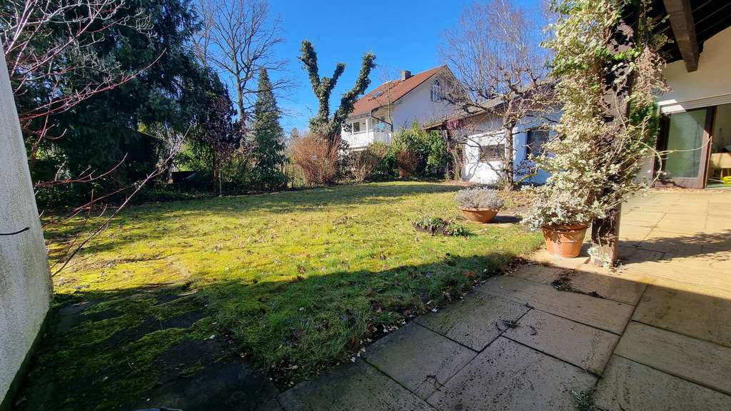 Immobilie in Ottobrunn - Im Dichterviertel Ottbrunn, offenes Bieterverfahren mit Bungalow Bj. ca. 1969 - Bild 4