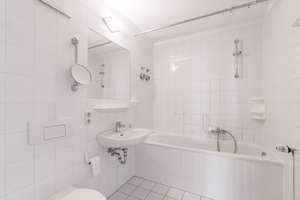 Property thumbnail 12