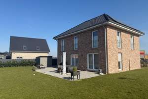 Neubau: freundliches 7-Zimmer-EFH mit Einbauküche in Escheburg – Zum Lehmbarg 1, 21039 Escheburg – Vorschaubild 1