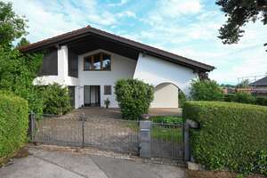 Traumhafter Blick - Großzügiges, helles und charmantes Haus mit viel Platz und weitläufigem Garten – Die vollständige Adresse der Immobilie erhältst du vom Anbieter., 87665 Mauerstetten – Vorschaubild 4