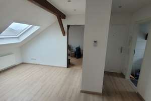 4-Zimmer-DG-Wohnung in Düsseldorf mit EBK – 40474 Derendorf, Düsseldorf – Vorschaubild 3