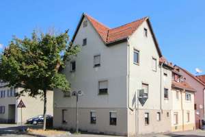 DHH mit Garten, Garage und anteiliger Scheune in Weilimdorf