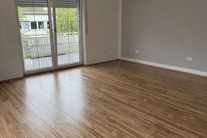 Lebendiges Wohnen: 3-Zimmer-Dachgeschosswohnung in Dillingen an der Donau