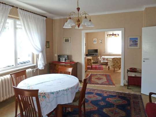 2-Familienhaus auf großem Grundstück ( !! Bauland !! ) - Bild 8
