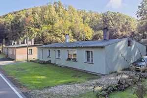 IST-Rendite von 10,8%: solide Kapitalanlage – Mehrfamilienhaus in Bahretal mit großem Grundstück – Sächsische Schweiz-Osterzgebirge (Kreis) – Vorschaubild 1