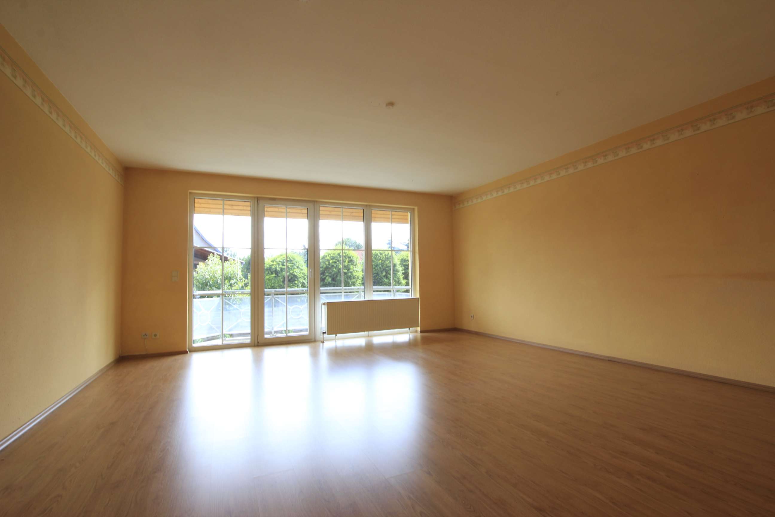 Immobilie in Gardelegen - ++ Schöne BALKONWOHNUNG ++ - Bild 0