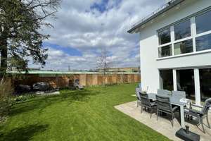 Traumhafte Doppelhaushälfte mit großem Garten - Ihr neues Zuhause in FFB-Buchenau – Die vollständige Adresse der Immobilie erhältst du vom Anbieter., 82256 Fürstenfeldbruck – Vorschaubild 4
