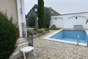 Hausetage mit fünf Zimmer, Pool und Garten in Mainz-Kastel – Die vollständige Adresse der Immobilie erhältst du vom Anbieter., 55252 Mainz-Kastel, Wiesbaden – Vorschaubild 11
