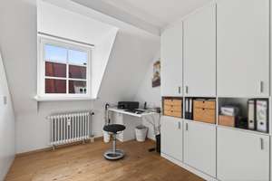 Wohnjuwel in der Durlacher Altstadt: Charmante 4,5-Zi.-Maisonette-Eigentumswohnung mit Stellplatz – Die vollständige Adresse der Immobilie erhältst du vom Anbieter., 76227 Durlach, Karlsruhe – Vorschaubild 5