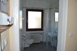 2,5 Zi -Whg in Leverkusen Rheindorf mit Einbauküche und Balkon , 1.Etg – Am Vogelkreuz 9, 51371 Rheindorf, Leverkusen – Vorschaubild 3