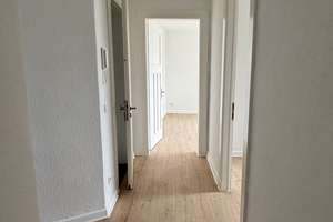 Charmante 3-Zimmer Dachgeschosswohnung in Krefeld-Kempener Feld/Baackeshof – Obergplatz 2, 47804 Kempener Feld/Baackeshof, Krefeld – Vorschaubild 7