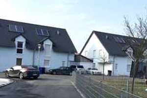 Doppelhaushälfte in Pressath mit sicherer Rendite durch BRD als Mieter – Parkweg 12, 92690 Neustadt a.d. Waldnaab (Kreis) – Vorschaubild 2