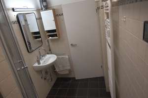 Zentrale, einzugsfertige 3-Zimmer-Wohnung mit Südterrasse in Erlangen – Die vollständige Adresse der Immobilie erhältst du vom Anbieter., 91052 Rathenau, Erlangen – Vorschaubild 7
