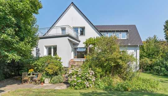 Bild von Wohlfühloase: Charmantes Einfamilienhaus in familienfreundlicher Lage mit Einliegerwohnung