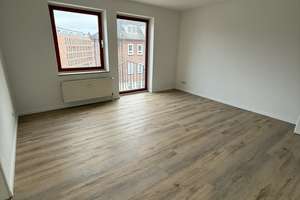 Moderne helle 2-Zimmer-Wohnung 64m² in Kiel Südfriedhof EBK Nähe CAU frisch renoviert zentral – Hermann-Weigmann-Str. 2-4, 24114 Südfriedhof, Kiel – Vorschaubild 5
