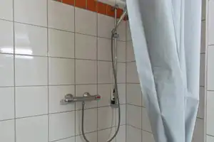 Exklusive 1-Zimmer-Erdgeschosswohnung mit Balkon und EBK in Studentenwohnheim in Mannheim – Seckenheimer Landstraße 4a, 68163 Mannheim – Vorschaubild 6