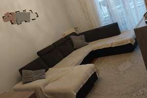 Altbau - Helle 2 Zimmerwohnung im Vorderhaus mit Balkon