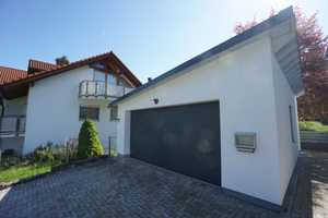 Neuwertiges, geräumiges Einfamilienhaus mit schönem Garten, Doppelgarage und Pkw-Stellplatz – Reutlingen (Kreis) – Vorschaubild 29